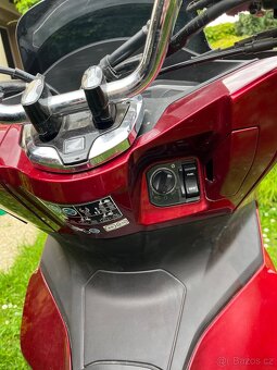 Honda PCX 125, 2022, POUZE 2000 km, speciální edice - 8
