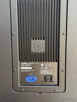 Subwoofer Yamaha DXS18 - 18" aktivní - DJ, kapely, kulturák - 8