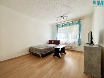 Pronájem byty 1+1, 32 m2 - Třebíč, ev.č. 01832 - 8