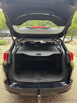 HONDA CIVIC 1.8 i-VTEC Tourer SPORT PLUS - 8