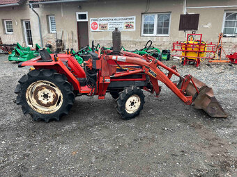 Yanmar FX 22 D , 4x4 s originálním čelním nakladačem - 8
