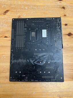 ASUS ROG STRIX Z590-F GAMING WIFI//Socket Intel 1200 Záruka - 8