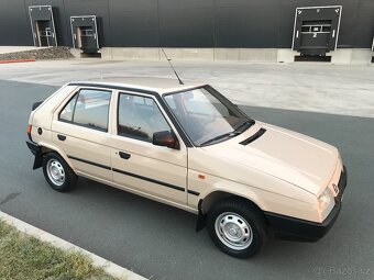 Prodám Škoda Favorit 136L ze soukromé sbírky, výjimečný stav - 8