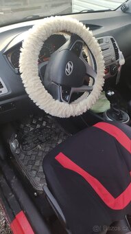Prodám Hyundai i20 - 8