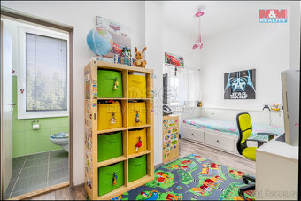 Prodej kancelářského prostoru, 250 m², Praha, ul. Velimská - 8