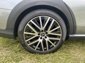 Mercedes-Benz Třídy E, 2,0 220d 4MATIC All-Terrain 9G - 8
