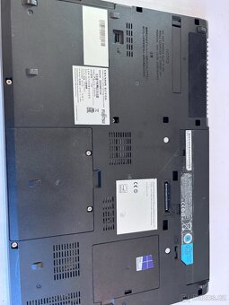 Fujitsu Celsius, 16GB RAM, Intel Core i7, Windows 10 Pro - 8