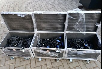 Prodám nové profi Case na kolech - 8