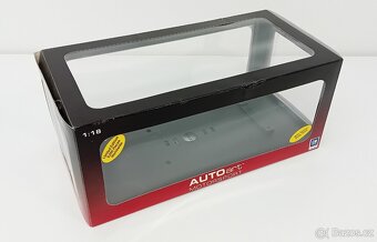 1:18 Autoart Chevrolet Corvette C6R ALMS 2007 - 8