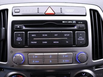 Hyundai i20 1,3 i 62kW Klimatizace CZ (2013) - 8