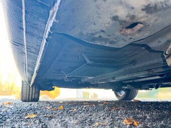 Peugeot 307 SW 5-7 míst 2.0 HDI 100 kw po velkém servise - 8