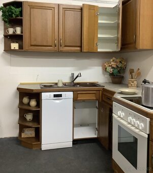 Tradiční rustikální kuchyně JUDITA - 8