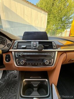 BMW 320D Luxury Line - 8