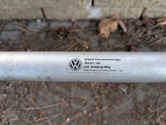 Originální Volkswagen nosič kol na zadní výklopné dveře - 8
