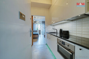 Prodej bytu 1+kk, 28 m², Praha, ul. Vratislavova - 8