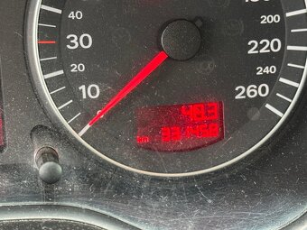Audi A3 8P 2.0 TDI 103kw - 8