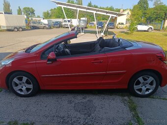 Peugeot 207 CC 1,6 VTi 115Kw, rok 2011, 1. majitel - 8