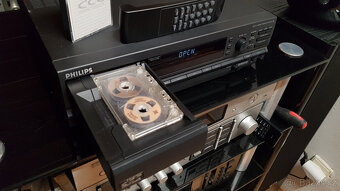 Philips DCC-300 Digital Compact Cassette + DO - 8