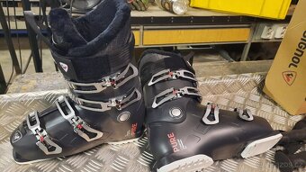 Lyže ELAN 152, Boty ROSSIGNOL ( nové ) Dámský set - 8
