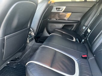 JAGUAR XF 250 3.0 tdi (202kw) 2012 rok - 8