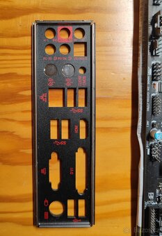 MB + CPU + RAM (MSI Mortar i5-6600 DDR4 16GB) + SSD 128 - 8