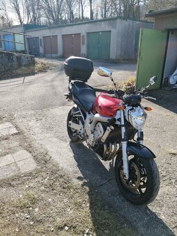 Yamaha fz6 - 8