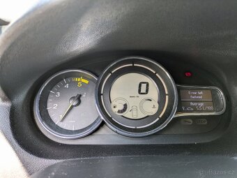 Renault Megane 1.5dci - 8
