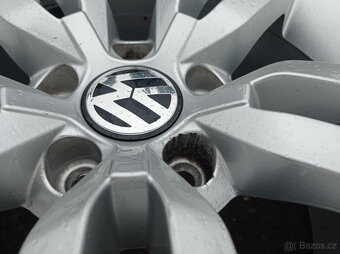 5x112 VW Tiguan 6,5Jx16 ET33 číslo alu 5N0601025AD - 8