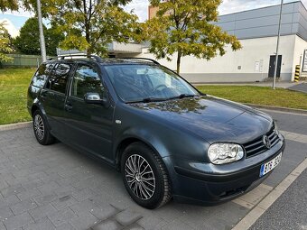 VW Golf 1,6i 77kW Klimatizace, Tažné zařízení - 8