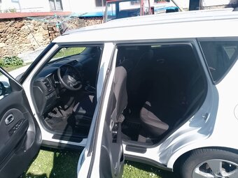 KIA SOUL 1.6 CVVT 91 kW, r.v. 2018 - TOP STAV - 8