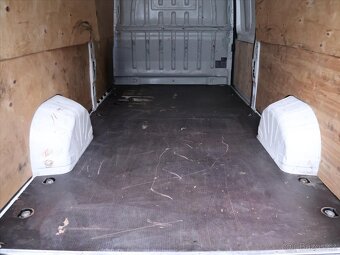 Peugeot Boxer 2,2 HDI 121kW L2H2 CZ DPH (2021) - 8