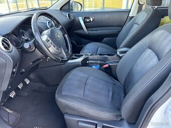 Nissan Qashqai, 2,0i 104kW 4x4 panorama - 8