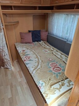 Karavan Hobby bez SPZ na pevné stání - 8