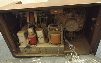 Staré rádio Empo Konsul - 8