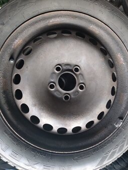 Zimní pneu + plech. disky - Nexen Winguard 205/55 R16 91T - 8
