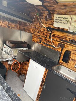 VW TRANSPORTER POJÍZDNÉ OBČERSTVENÍ - 8