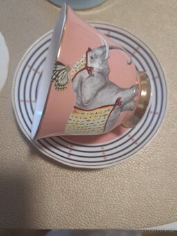 Šálek s podšálkem Yvonne Ellen - 8