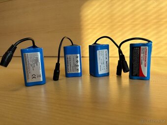 Maskáčová loďka s GPS k zavážení (10000Ah) + ZDARMA OBAL - 8