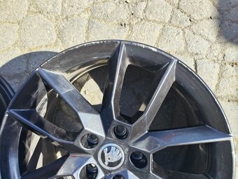18"alu sada disků Gemini 5x112 origo Škoda Octavia 3 Golf 7 - 8