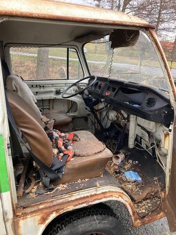 VW T2 - 8