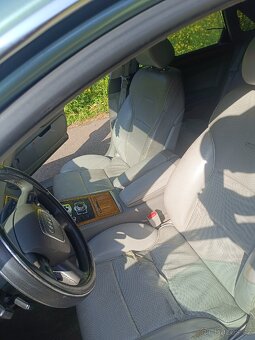 Audi A8 D3 - 8