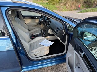 Golf 7 variant 1.4 tsi 103 kw highline kůže top stav - 8