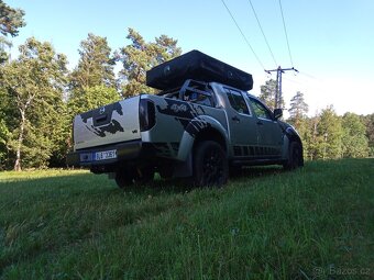 Navara D40 3,0 V6 - 8