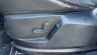 Ford S-Max 2.2 tdci - 8