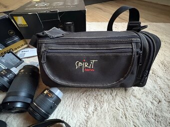 Fotoaparát nikon s příslušenstvím - 8