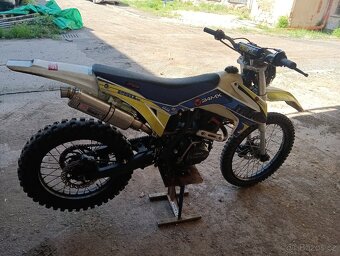 X-moto xb88 250 - 8