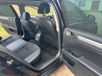 ŠKODA Superb 2.0 TDI Elegance - 8