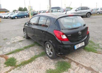 Opel Corsa 1,2 59 kW KLIMA CZ Serviska benzín - 8
