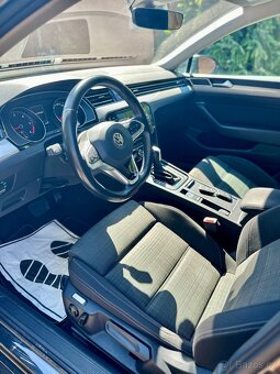 VW Passat B8,5 FL 2021 ACC/Kamera/Tažné/Výhř. Sklo - 8
