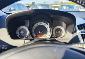 Kia ProCeed 2008, 2.0 CRDI / 104 kW (141 koní) – Hatchback - 8